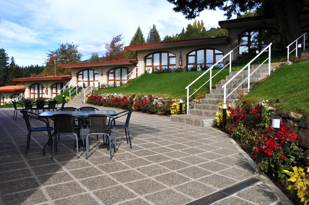 Monasterio Hotel Boutique San Carlos de Bariloche Exterior foto